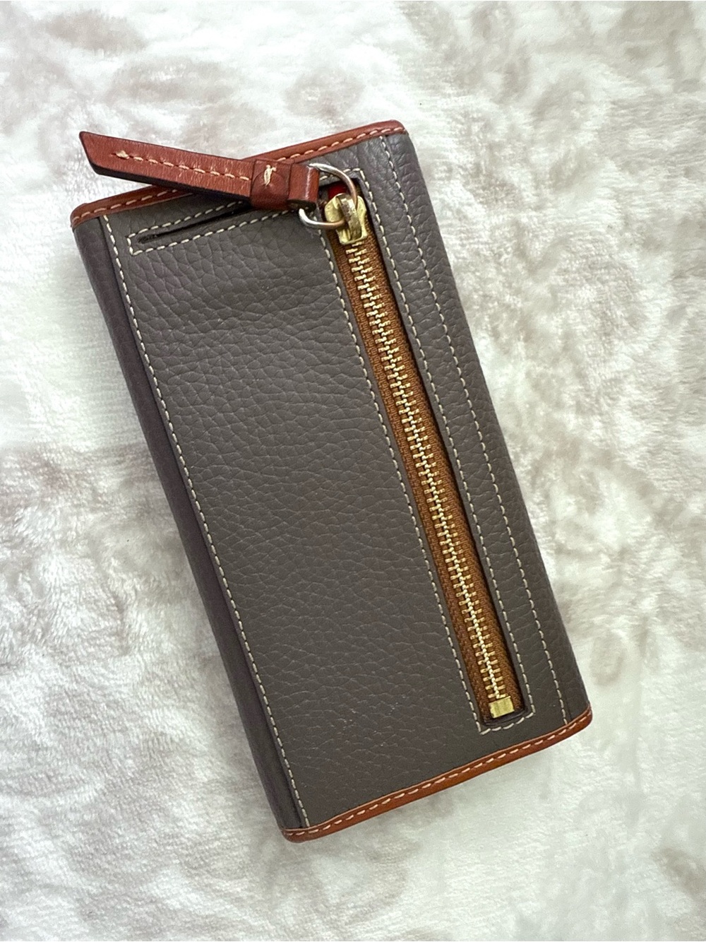 EUC DOONEY & BOURKE Pebble Grain Leather Continental Clutch Wallet - Picture 4 of 8